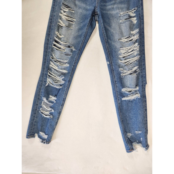 Sz 2 American Eagle Heavily Distressed Mom Jeans Medium Wash Womens Size Two AEO - Picture 8 of 12